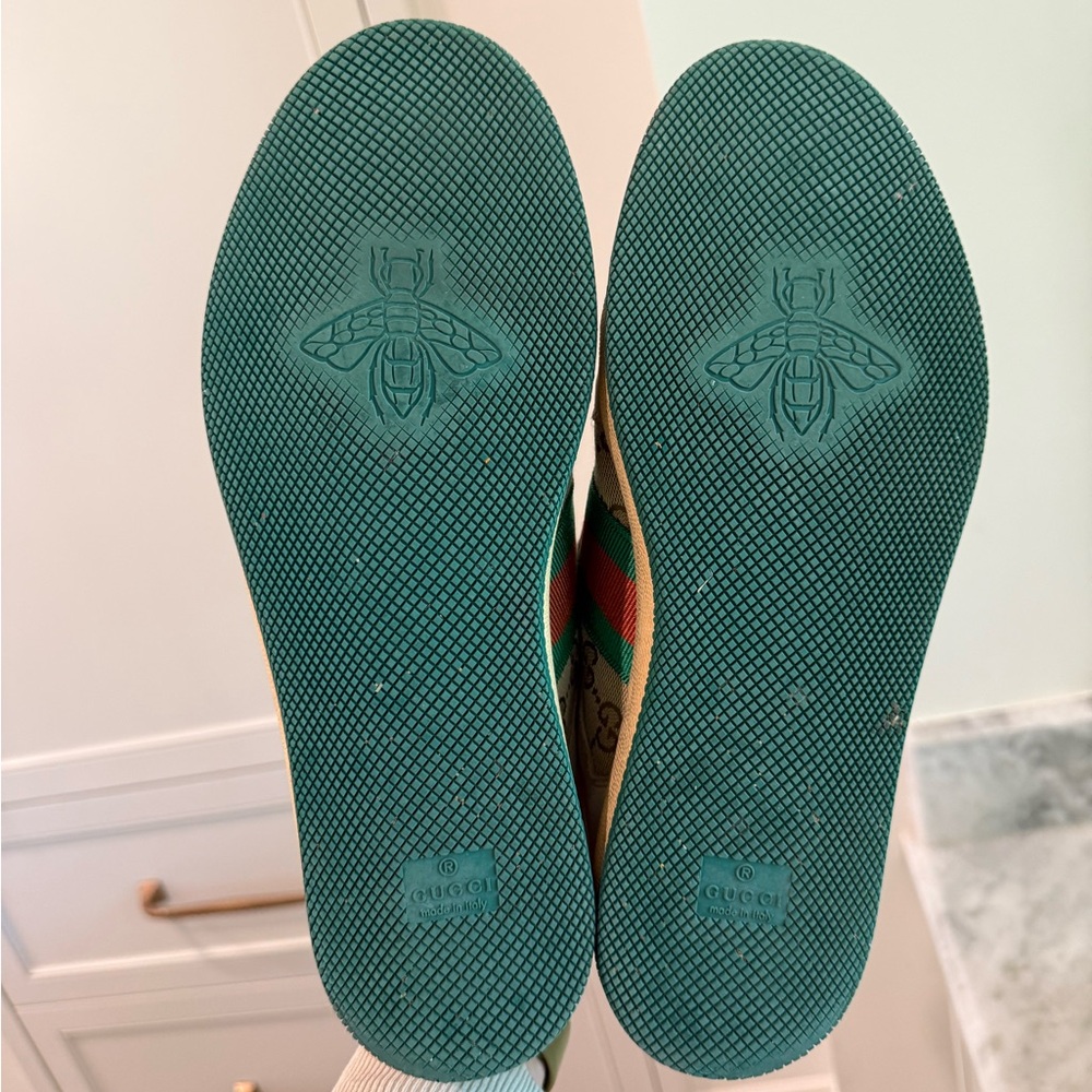 Gucci Women’s Screener Sneakers - Picture 3 of 7